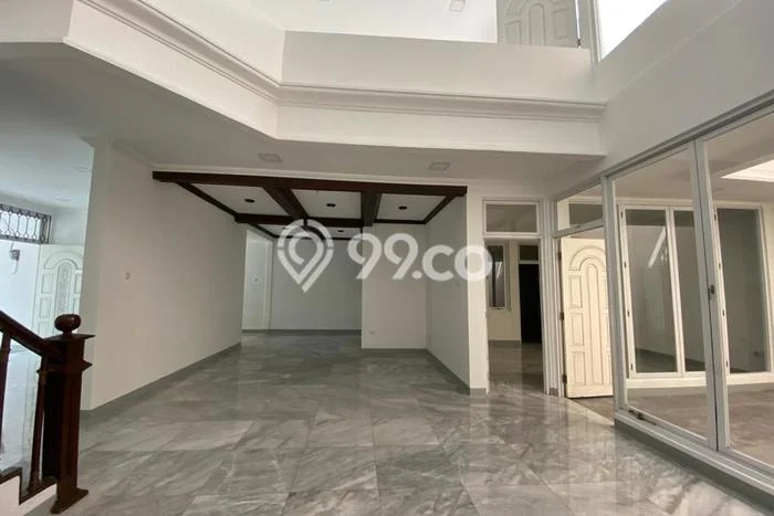 Disewakan! Rumah 4 Kamar Tidur &
3 Kamar Mandi di Tanjung Duren, Jakarta Barat Disewakan! Rumah 4 Kamar Tidur &
3 Kamar Mandi di Tanjung Duren, Jakarta Barat