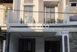 Rumah Elit Modern Siap Huni di Kertajaya Surabaya Rumah Elit Modern Siap Huni di Kertajaya Surabaya