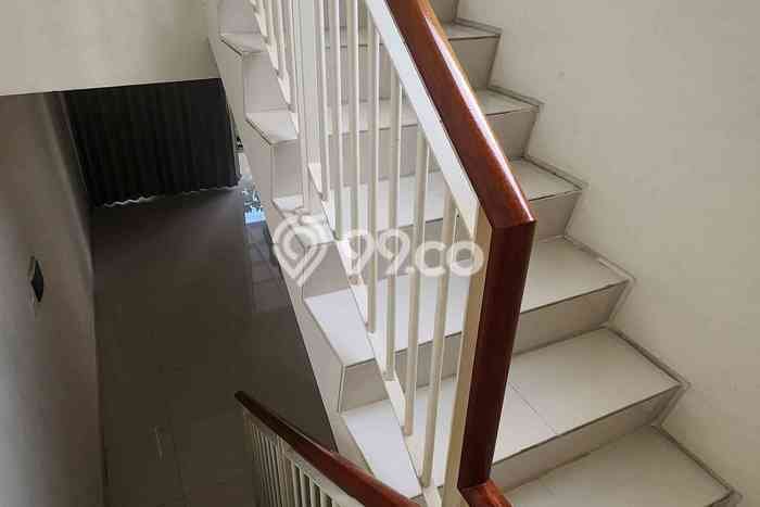 Dijual Rumah Eksklusif 2 KT di Buntaran, Surabaya Dijual Rumah Eksklusif 2 KT di Buntaran, Surabaya