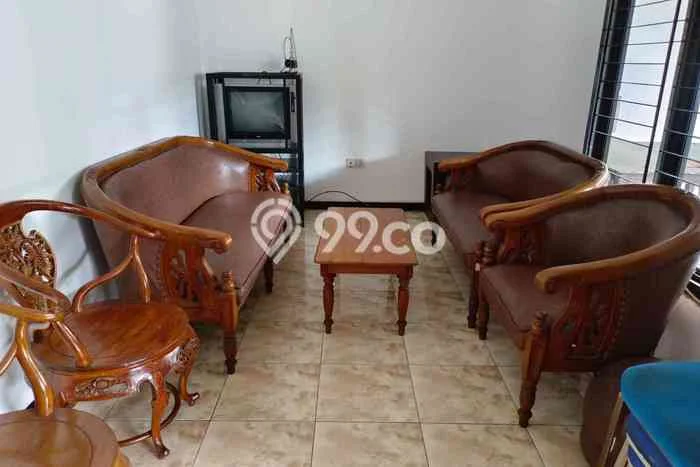 Siap Huni Rumah Mewah 26 Kamar di Wonocolo Dekat ke Mana Saja Siap Huni Rumah Mewah 26 Kamar di Wonocolo Dekat ke Mana Saja