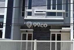 DIJUAL CEPAT! Rumah Modern area Wonocolo, Surabaya, Luas 84m2m² LB 125m2m² BISA KPR! DIJUAL CEPAT! Rumah Modern area Wonocolo, Surabaya, Luas 84m2m² LB 125m2m² BISA KPR!