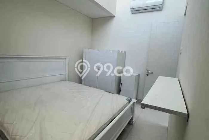 GOOD DEAL! Rumah area Pakuwon, 2 KT, Siap Huni, LT 72m2m² LB 70m2m² GOOD DEAL! Rumah area Pakuwon, 2 KT, Siap Huni, LT 72m2m² LB 70m2m²