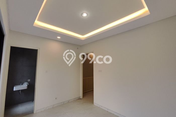 Dijual Hunian Rumah Nyaman 3 Kamar di Mulyosari, Surabaya Dijual Hunian Rumah Nyaman 3 Kamar di Mulyosari, Surabaya