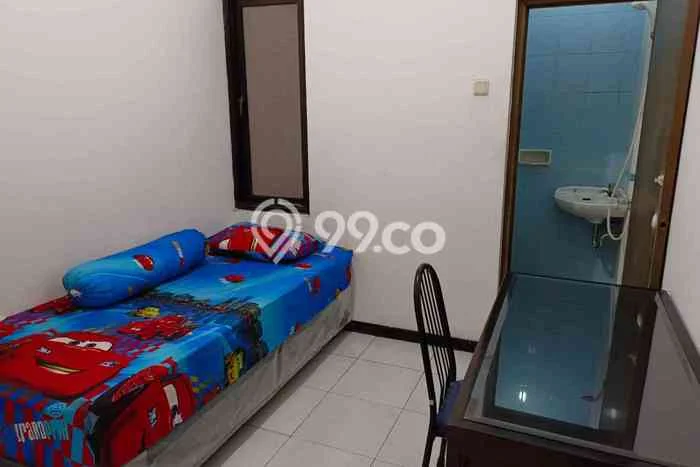 Siap Huni Rumah Mewah 26 Kamar di Wonocolo Dekat ke Mana Saja Siap Huni Rumah Mewah 26 Kamar di Wonocolo Dekat ke Mana Saja