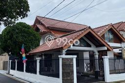 Rumah area Antapani, Lingkungan Strategis, 3 KM Rumah area Antapani, Lingkungan Strategis, 3 KM