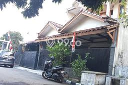 Hunian Cantik Modern Lb 200m2 di Antapani, Bandung Hunian Cantik Modern Lb 200m2 di Antapani, Bandung