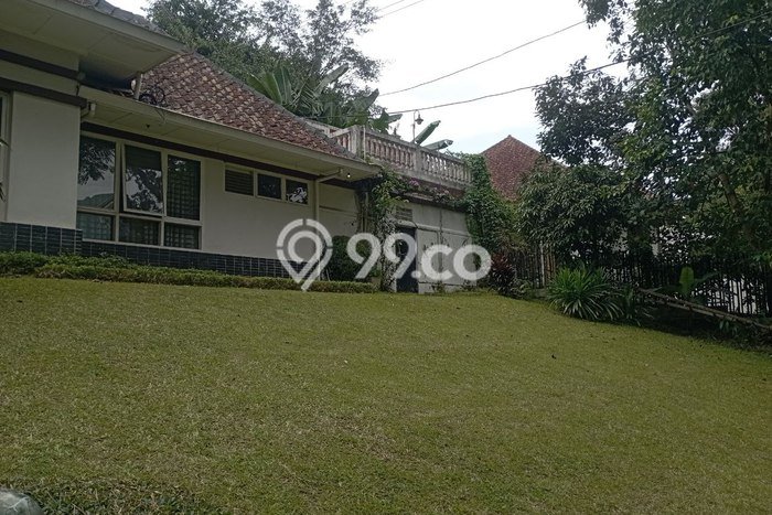 Rumah Elit Modern Siap Huni di Cipaganti Bandung Rumah Elit Modern Siap Huni di Cipaganti Bandung