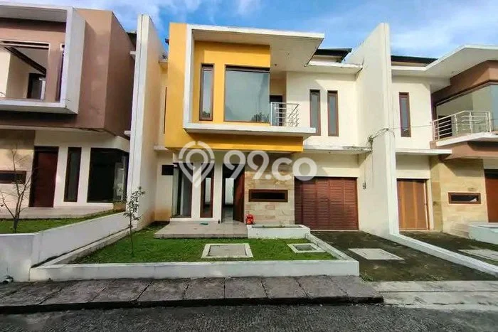 Jual Rumah Eksklusif 4 KT di BKR, Bandung Jual Rumah Eksklusif 4 KT di BKR, Bandung