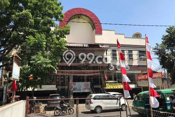 Unit Komersial Dijual di Sukajadi Bandung Luas Tanah 922m2, Luas Bangunan 1700m2 Unit Komersial Dijual di Sukajadi Bandung Luas Tanah 922m2, Luas Bangunan 1700m2