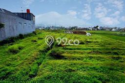 LOKASI STRATEGIS! Tanah Kawasan Jatinangor, Luas 845m², Jalur Strategis LOKASI STRATEGIS! Tanah Kawasan Jatinangor, Luas 845m², Jalur Strategis