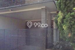 Rumah Lokasi Strategis di , Bandung, LT 202m2m² LB 320m2m² Rumah Lokasi Strategis di , Bandung, LT 202m2m² LB 320m2m²