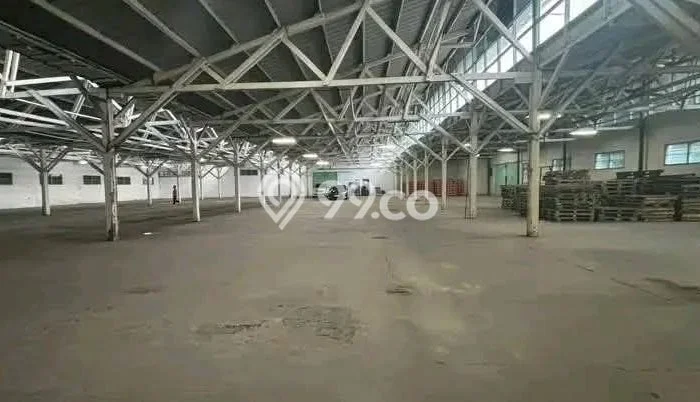 FOR RENT! Gudang di Moch Toha Cocok untuk Bisnis 1600m2 FOR RENT! Gudang di Moch Toha Cocok untuk Bisnis 1600m2