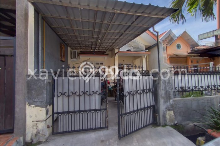Hunian Cantik Minimalis Lb 72m2 di Medokan Ayu, Surabaya Hunian Cantik Minimalis Lb 72m2 di Medokan Ayu, Surabaya