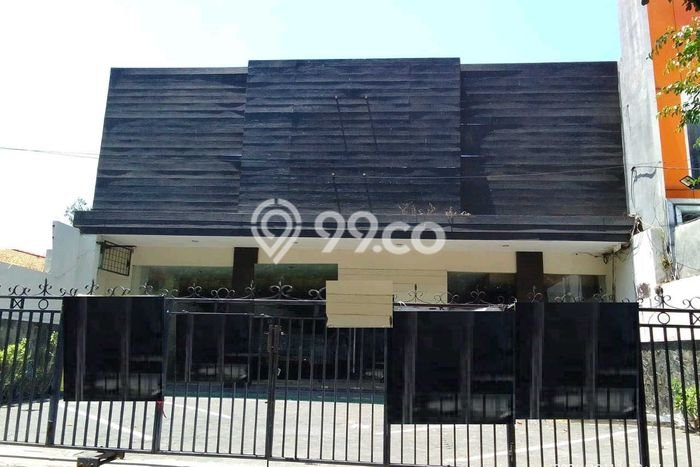 LOKASI PREMIUM! Ruko Kawasan Surabaya Kota, Luas 600m2m², Pusat Bisnis LOKASI PREMIUM! Ruko Kawasan Surabaya Kota, Luas 600m2m², Pusat Bisnis