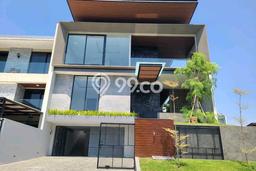 Hunian Mewah Dijual LT 300m2 di Lakarsantri, Surabaya Hunian Mewah Dijual LT 300m2 di Lakarsantri, Surabaya