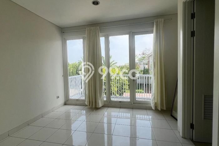 Rumah Minimalis 3 KT di Summarecon Bekasi Bekasi Unfurnished Rumah Minimalis 3 KT di Summarecon Bekasi Bekasi Unfurnished