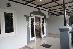 LISTING BARU! Rumah Premium area Surabaya Kota, Luas 135m2m² LB 135m2m² LISTING BARU! Rumah Premium area Surabaya Kota, Luas 135m2m² LB 135m2m²