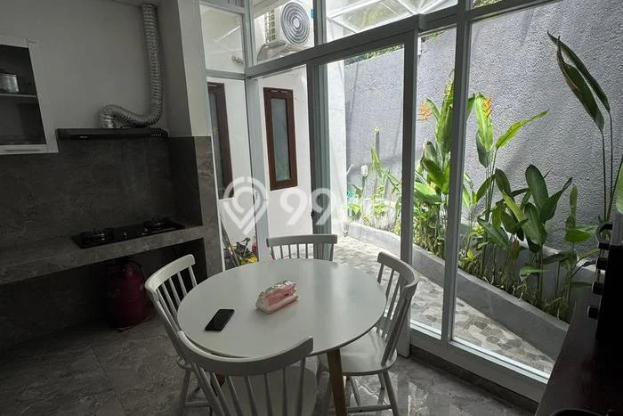 Rumah Modern 2 KT di Benoa Badung Semi Furnished Rumah Modern 2 KT di Benoa Badung Semi Furnished