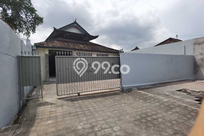 Gudang Disewa di Denpasar Utara, Denpasar, LT 500m2 / LB 300m2 Gudang Disewa di Denpasar Utara, Denpasar, LT 500m2 / LB 300m2