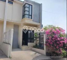 Jual Rumah Minimalis Bagus Punya 2 KT di Serpong Tangerang Selatan SHM Jual Rumah Minimalis Bagus Punya 2 KT di Serpong Tangerang Selatan SHM