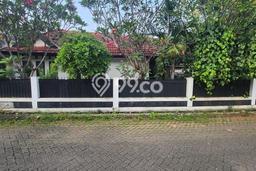 Rumah Modern Cantik 4 KT Siap Huni di Ciputat Rumah Modern Cantik 4 KT Siap Huni di Ciputat