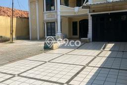 Disewakan! Rumah 4 Kamar Tidur &
4 Kamar Mandi di Pondok Pinang, Jakarta Selatan Disewakan! Rumah 4 Kamar Tidur &
4 Kamar Mandi di Pondok Pinang, Jakarta Selatan