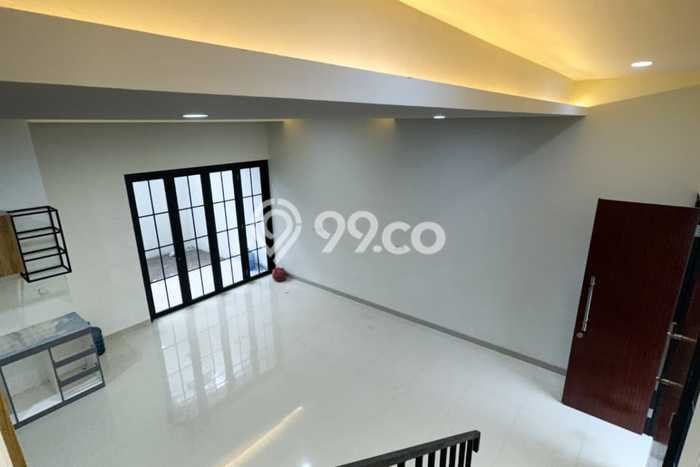 Jual Rumah Eksklusif 4 KT di Graha Raya Bintaro, Tangerang Selatan Jual Rumah Eksklusif 4 KT di Graha Raya Bintaro, Tangerang Selatan