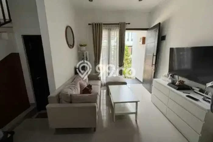 Dijual Rumah Strategis Bagus Punya 3 KT di Ciputat Tangerang Selatan SHM Dijual Rumah Strategis Bagus Punya 3 KT di Ciputat Tangerang Selatan SHM