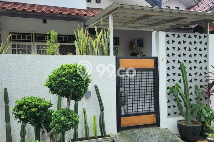 Dijual Cepat Rumah Favorit Siap Huni LB 120m2 di Pamulang, Tangerang Selatan Dijual Cepat Rumah Favorit Siap Huni LB 120m2 di Pamulang, Tangerang Selatan