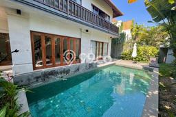 Rumah Nyaman LB 200m² View Kota di Sanur, Denpasar Rumah Nyaman LB 200m² View Kota di Sanur, Denpasar