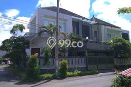 Ready to Use! Premium House LT 250m2 Desain Modern di Sunset Road Ready to Use! Premium House LT 250m2 Desain Modern di Sunset Road