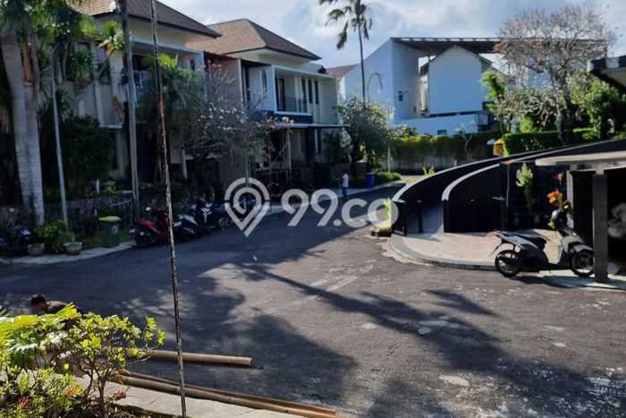 SPECIAL LISTING! Rumah area Jimbaran, 4 KM, Dekat Fasilitas, LT 300m² LB 200m² SPECIAL LISTING! Rumah area Jimbaran, 4 KM, Dekat Fasilitas, LT 300m² LB 200m²