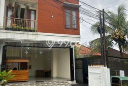 Rumah Modern 2 KT di Gatot Subroto Denpasar Semi Furnished Rumah Modern 2 KT di Gatot Subroto Denpasar Semi Furnished