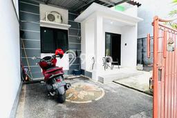 Rumah Disewakan Badung LT 100m2 LB 80m2 Area Canggu Rumah Disewakan Badung LT 100m2 LB 80m2 Area Canggu