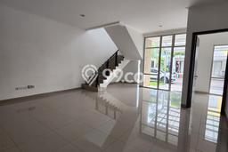 Ready to Use! Premium House LT 120m2 Desain Elegan di Pantai Indah Kapuk 2 Ready to Use! Premium House LT 120m2 Desain Elegan di Pantai Indah Kapuk 2