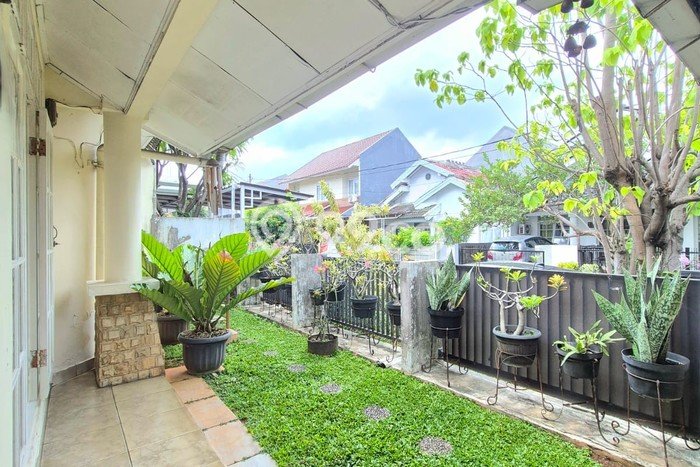For Sale! Luxury House LT 168m2 Desain Modern di Pondok Pucung For Sale! Luxury House LT 168m2 Desain Modern di Pondok Pucung