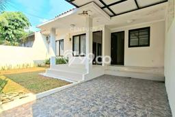Rumah Elit Modern Siap Huni di Bintaro Tangerang Selatan Rumah Elit Modern Siap Huni di Bintaro Tangerang Selatan