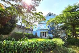 Rumah Luxury Modern Siap Huni di Bintaro Tangerang Selatan Rumah Luxury Modern Siap Huni di Bintaro Tangerang Selatan