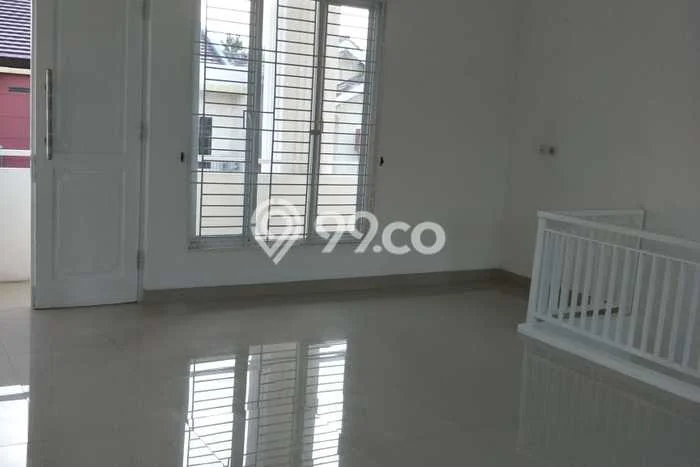 Rumah Luas Asri 3 KT Siap Pakai di Sentul City Bogor Rumah Luas Asri 3 KT Siap Pakai di Sentul City Bogor
