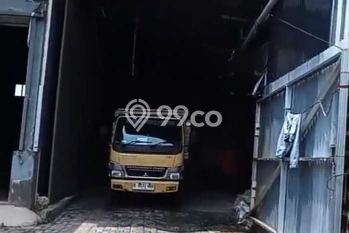 FOR SALE! Gudang di Kemang Bogor, LT 1100m2, LB 700m2 FOR SALE! Gudang di Kemang Bogor, LT 1100m2, LB 700m2