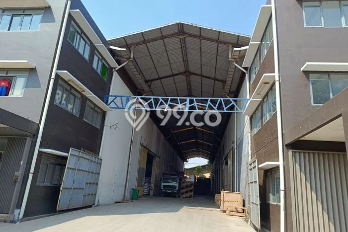 Gudang Bagus Dijual LB 5000m2 Lokasi Strategis Bekasi Area Cocok untuk Bisnis Gudang Bagus Dijual LB 5000m2 Lokasi Strategis Bekasi Area Cocok untuk Bisnis