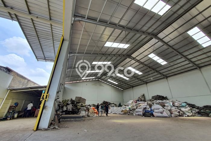 Unit Gudang Dijual di Tangerang LT 1854m2 & LB 800m2 Unit Gudang Dijual di Tangerang LT 1854m2 & LB 800m2