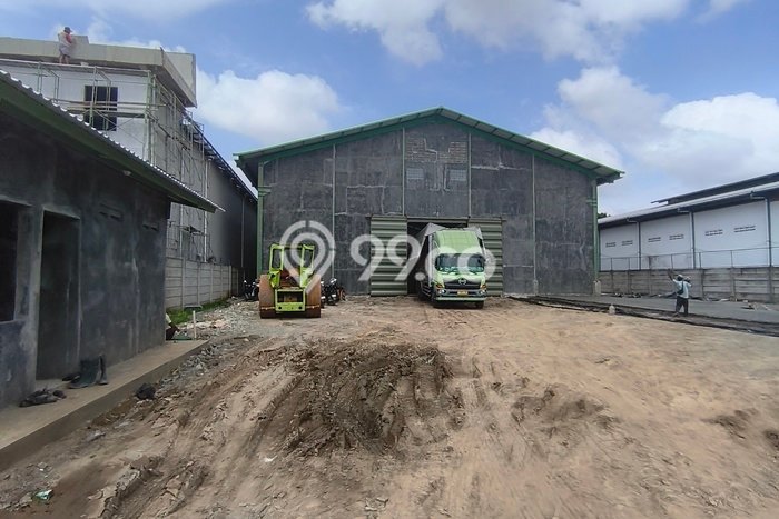 Gudang untuk Disewa di Pusat Tangerang Luas Bangunan 1152m2 Gudang untuk Disewa di Pusat Tangerang Luas Bangunan 1152m2