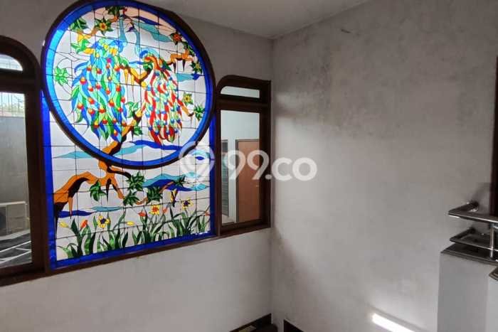 Rumah Mewah Dijual LT 252m2 di Kebon Jeruk, Jakarta Barat Rumah Mewah Dijual LT 252m2 di Kebon Jeruk, Jakarta Barat
