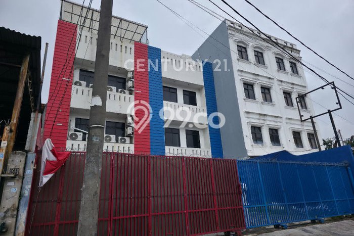 Unit Ruko disewakan di Kebon Jeruk Jakarta Barat dengan LT 180m2 / LB 300m2 Unit Ruko disewakan di Kebon Jeruk Jakarta Barat dengan LT 180m2 / LB 300m2