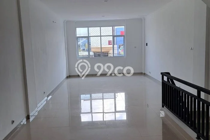 Disewakan Ruko di Kawasan Ramai Bintaro Luas 202m2 Disewakan Ruko di Kawasan Ramai Bintaro Luas 202m2