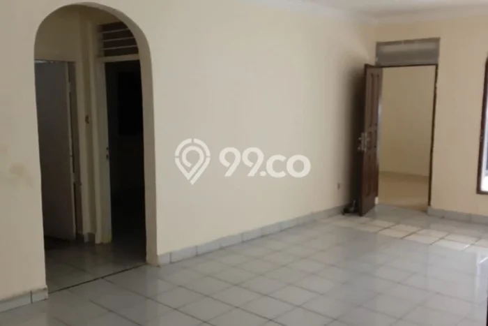 Lokasi terbaik! Rumah siap pakai dikontrakkan di Pasar Minggu LB 150m2 Lokasi terbaik! Rumah siap pakai dikontrakkan di Pasar Minggu LB 150m2