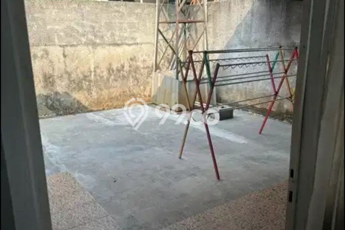 For Sale Rumah 2 Kamar Lokasi Ideal Nyaman dan Strategis di Cinere For Sale Rumah 2 Kamar Lokasi Ideal Nyaman dan Strategis di Cinere