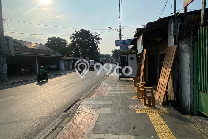 Gudang Disewakan di Kawasan Ramai Duren Sawit, Jakarta Timur Gudang Disewakan di Kawasan Ramai Duren Sawit, Jakarta Timur