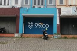 Area Ramai! Ruko Dijual di Bogor Barat untuk Bisnis Luas Bangunan 127m2 Area Ramai! Ruko Dijual di Bogor Barat untuk Bisnis Luas Bangunan 127m2